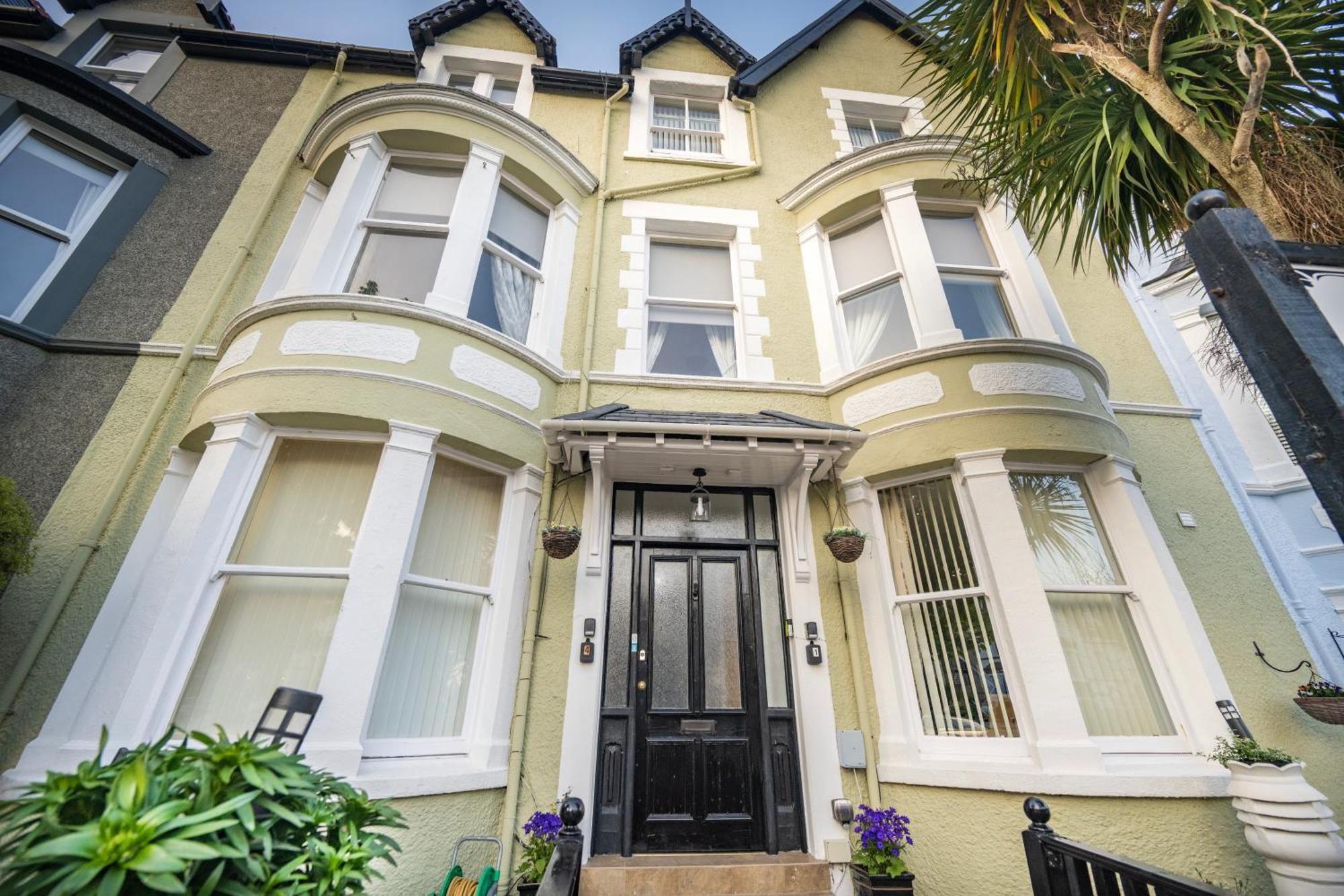 Cosy Llandudno Apartments מראה חיצוני תמונה